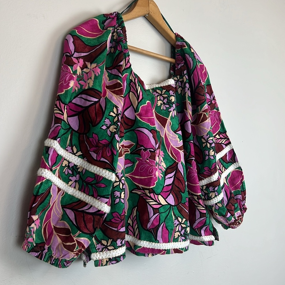 Cynthia Rowley 100% linen floral women’s top size medium